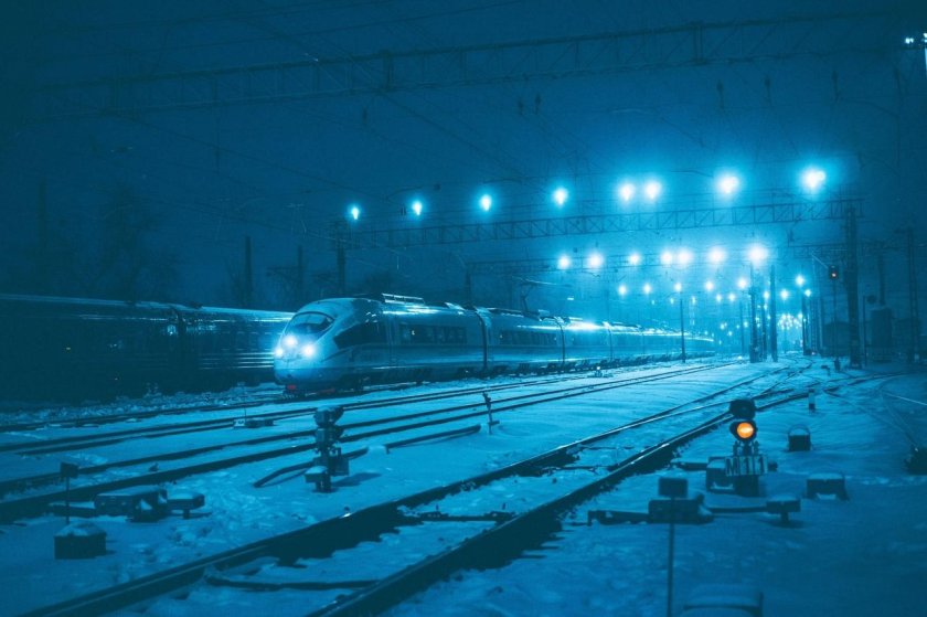 Поезд зима ночь