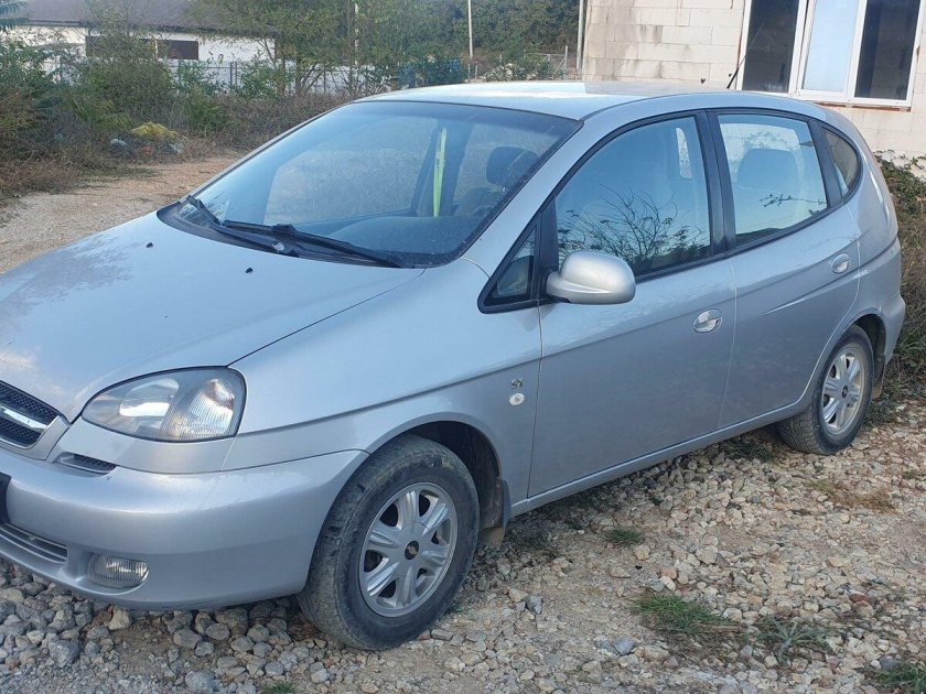 Шевроле Такума 2005