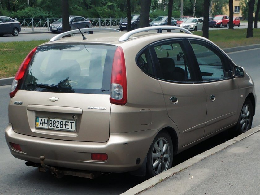 Шевроле Такума