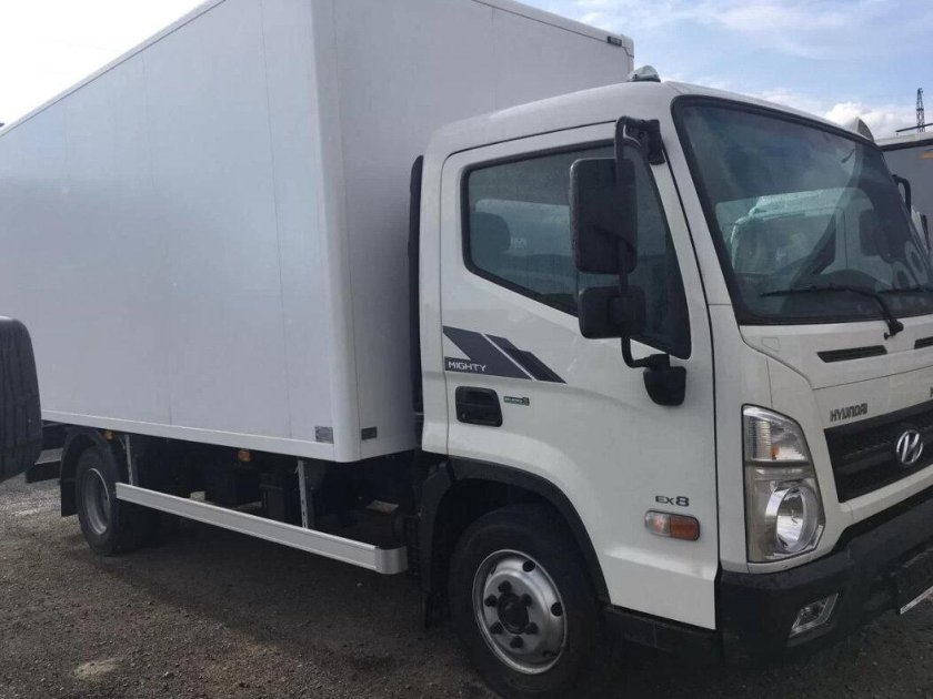 Изотермический фургон Hyundai Mighty ex8 long