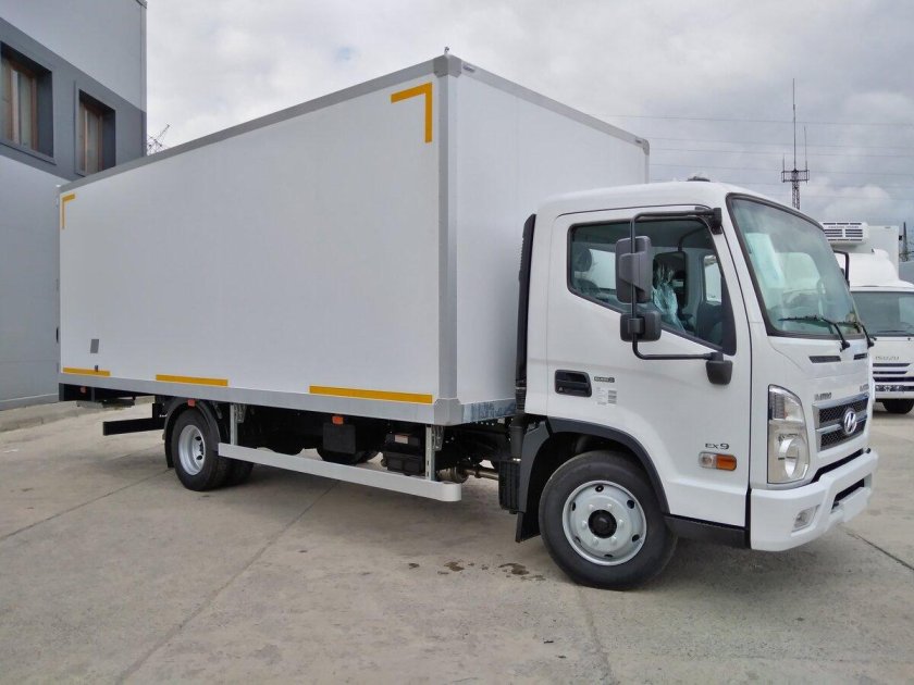 Hyundai Mighty ex9 изотермический