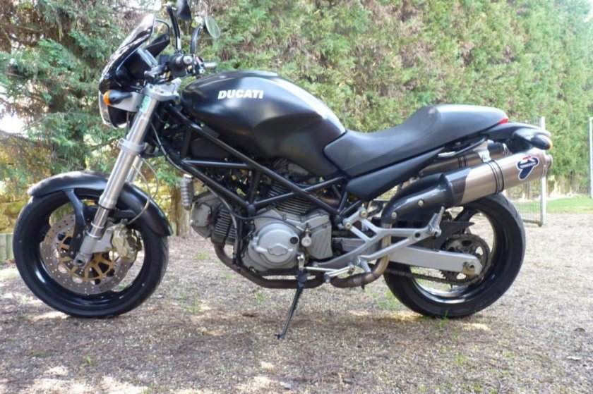 Ducati monster 620