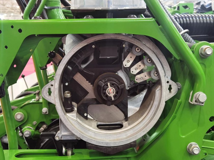 Сеялка точного высева