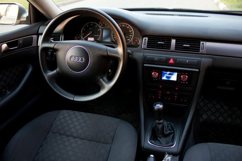 Ауди а6 1998 года салон