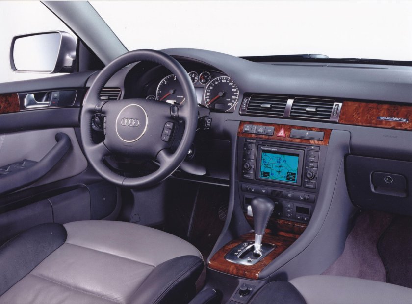 Ауди а6 кватро 2003