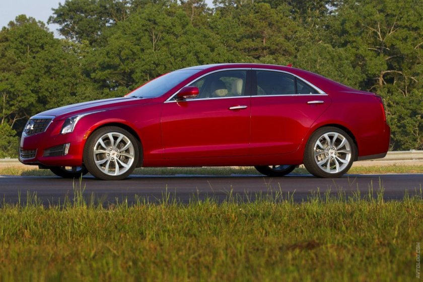 Cadillac ATS 2013