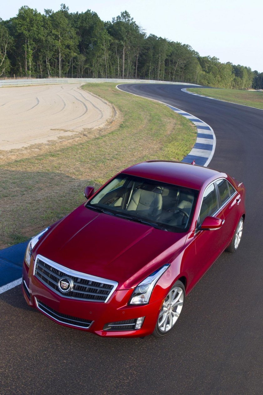 Cadillac ATS 2013
