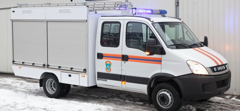 Аварийно-спасательный автомобиль аса-20-0,8-0,6 на шасси man TGM 13.290