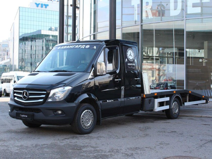 Эвакуатор Mercedes Sprinter