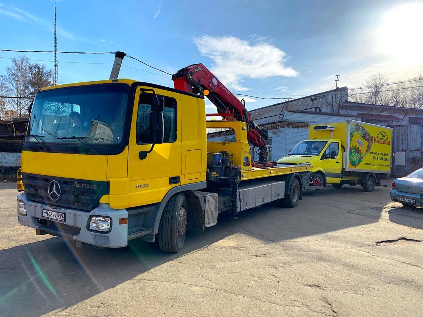 Мерседес 1520