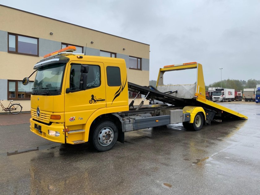 Mercedes Benz Atego эвакуатор