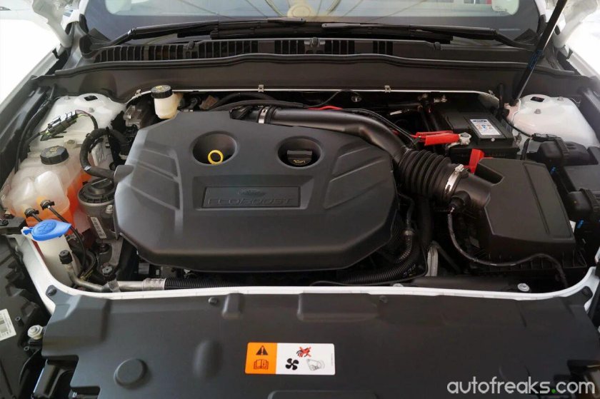 Ford Mondeo 4 2.0 ECOBOOST