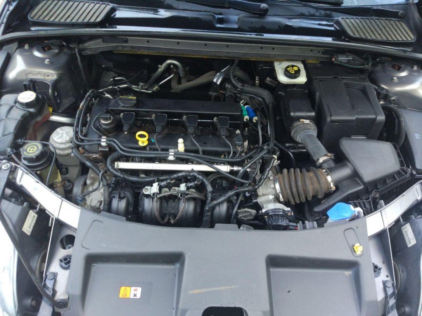 Подкапотка Мондео 4 2.0