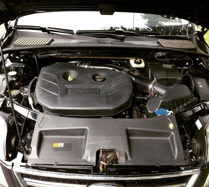 Подкапотка Мондео 4 2.0