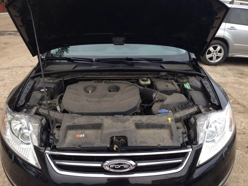 Мойка подкапотного.пространства Форд Мондео 3