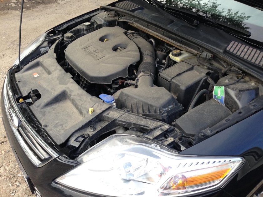 Подкапотка Мондео 4 2.0