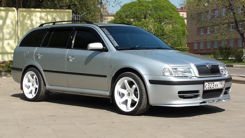 Skoda Octavia Tour универсал