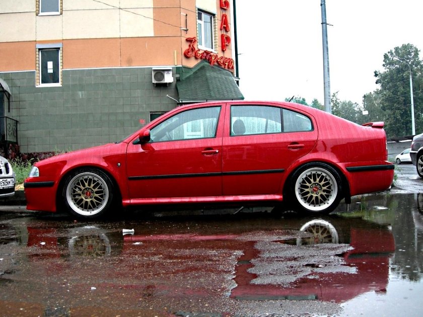 Skoda octavia tour stance