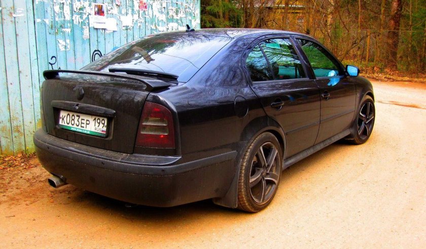 Skoda Octavia Tour тонировка