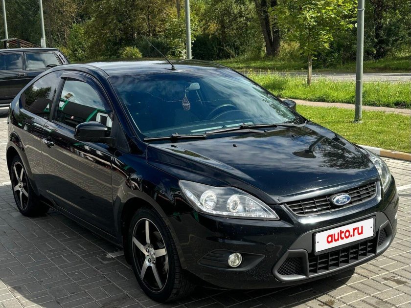 Форд фокус хэтчбек черный 2008