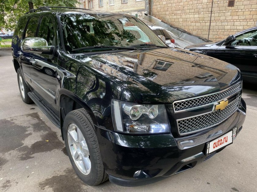 Chevrolet Tahoe Black 2012
