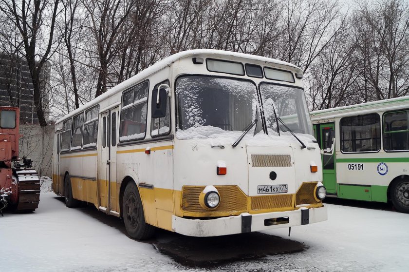 ЛИАЗ 677 Ликинский