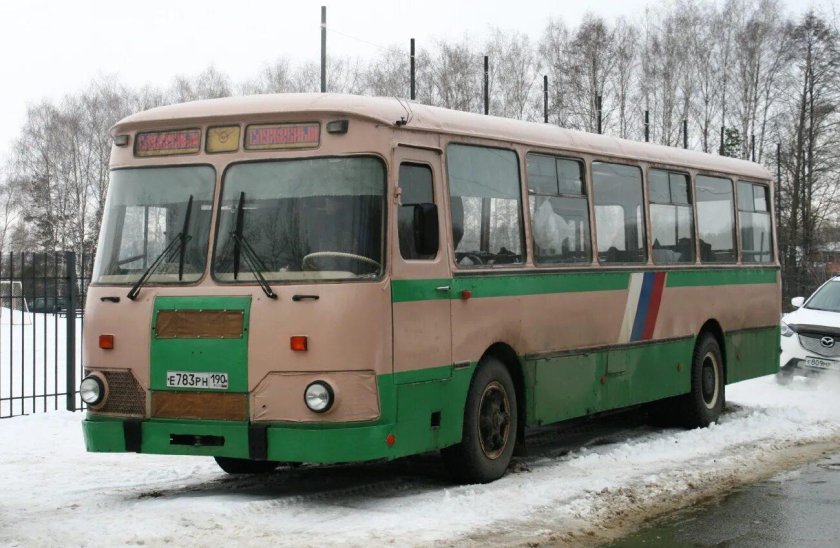 ЛИАЗ 677 В Колпино
