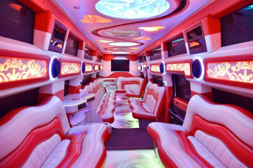 Лимузин Хаммер салон