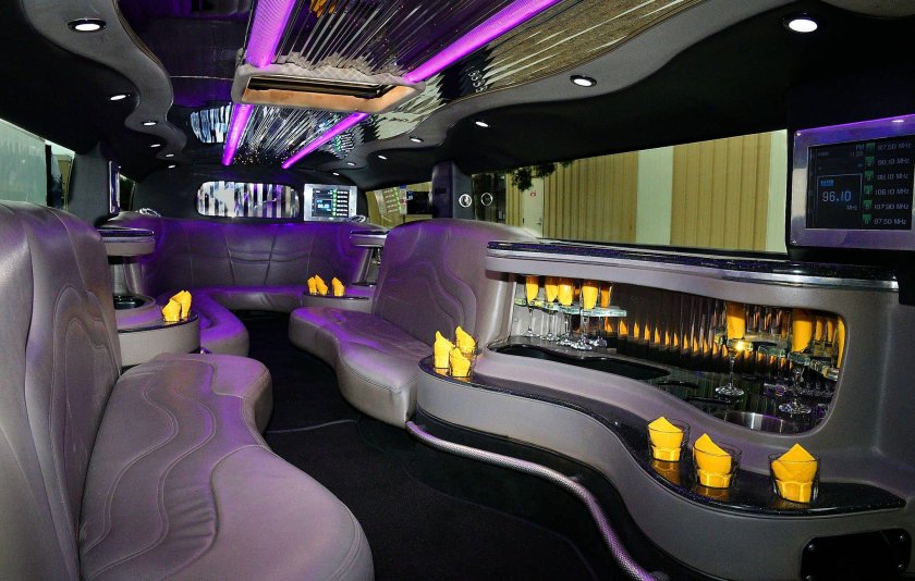 Аурис лимузин