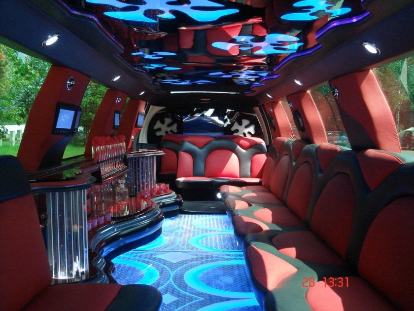 Лимузин линкольн салон