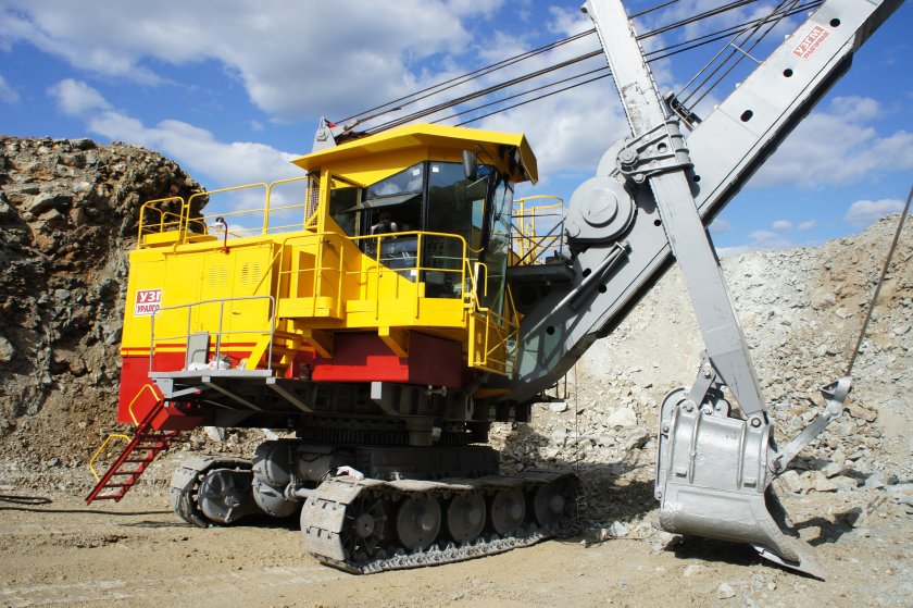 Экскаватор УЗТМ ЭКГ 5