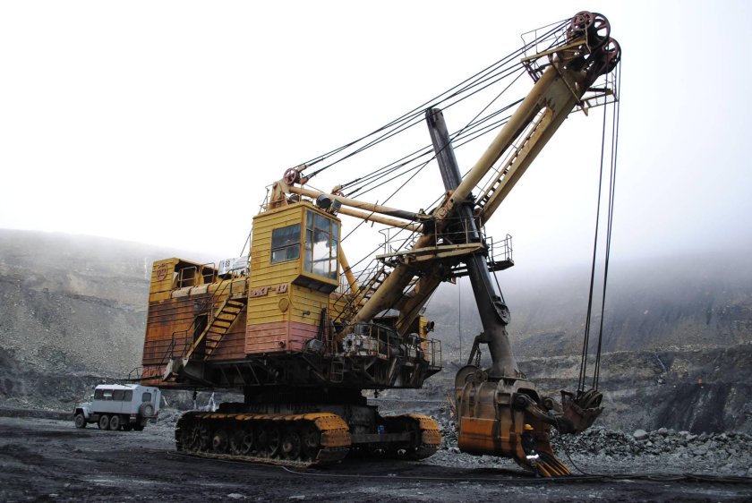 ЭКГ 8и экскаватор