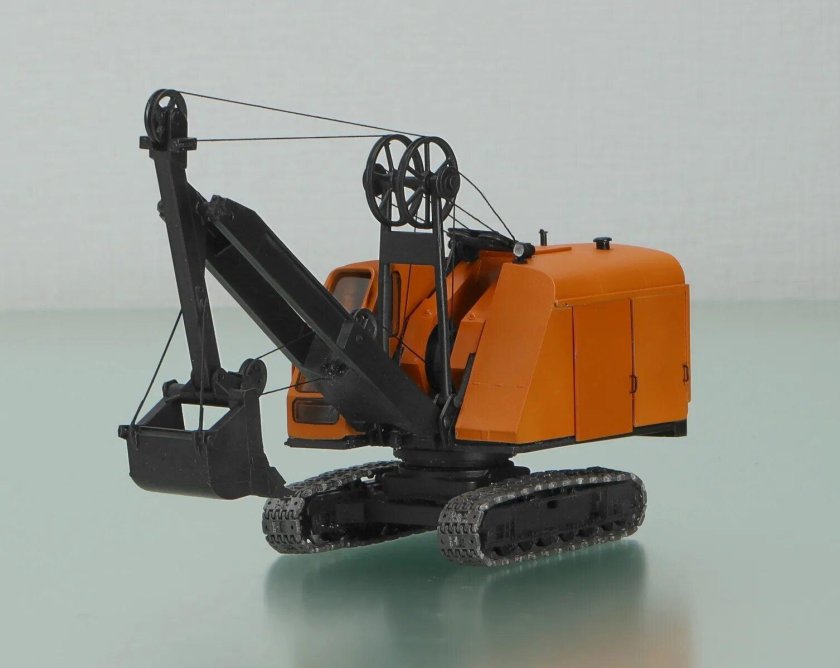 Экскаватор ЭО 652