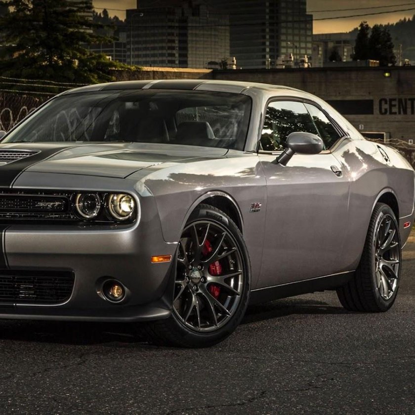 Додж Челленджер