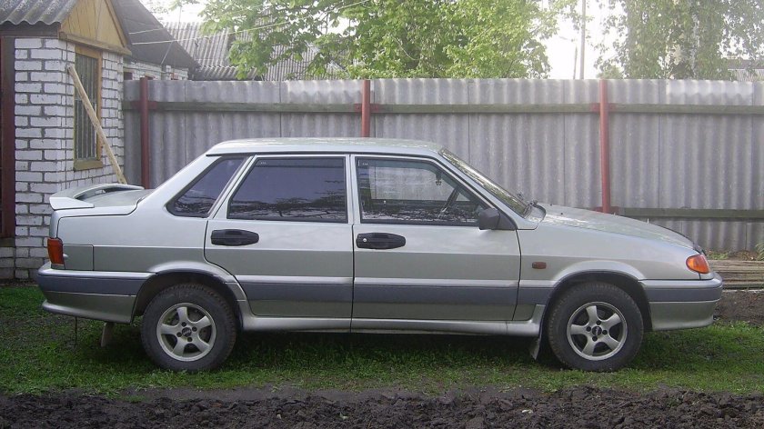 ВАЗ 2115 цвет Талая вода