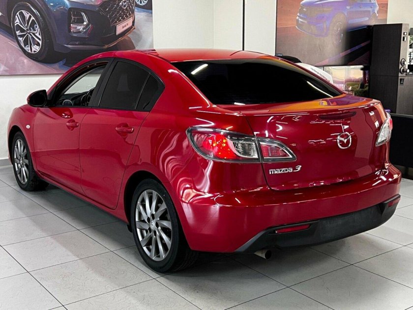 Toyota Corolla Hybrid 2016