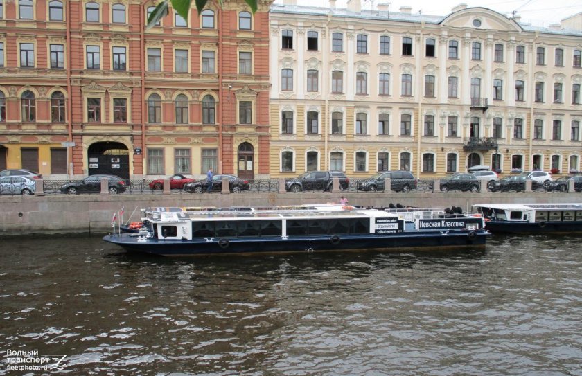 Теплоход симфония СПБ