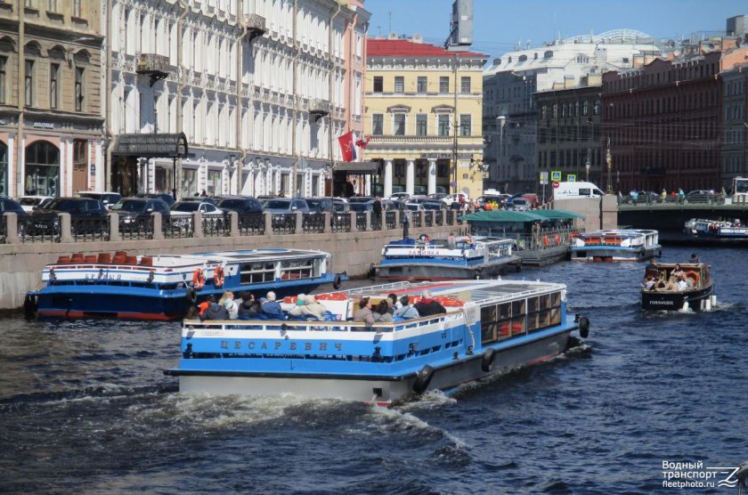 Водный корабль