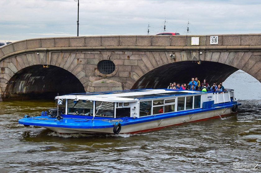 Однопалубный теплоход класса Фонтанка