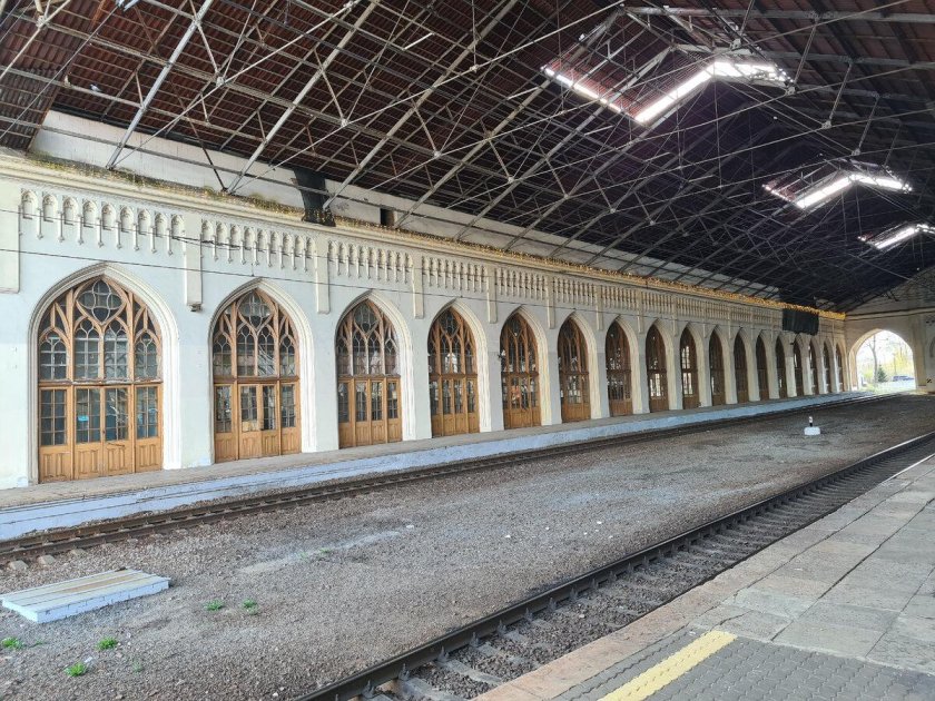 Вокзал станции новый петергоф