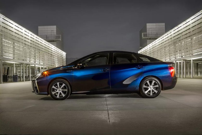 Toyota mirai 2017