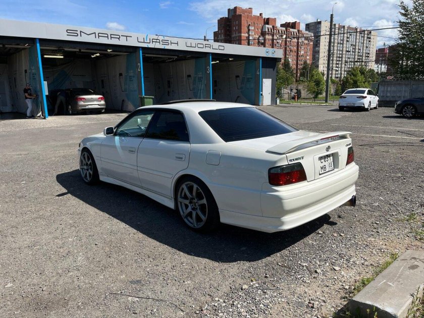 Тойота чайзер 100 тонированный