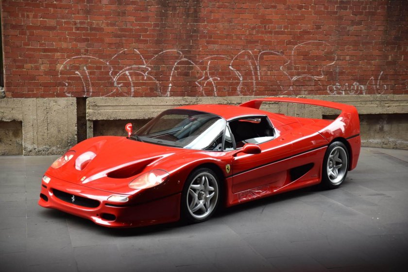 Феррари ф50