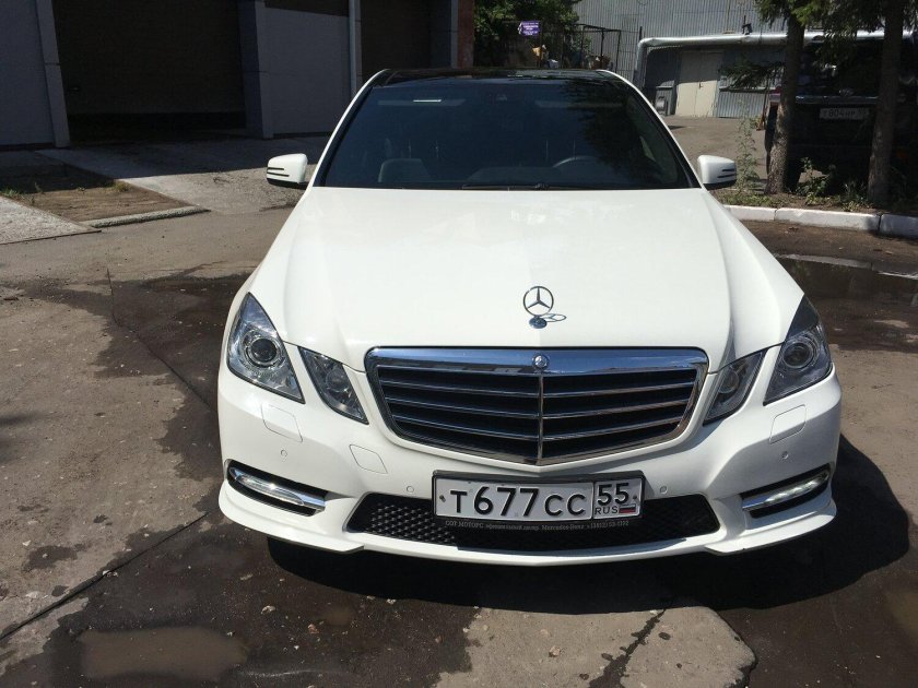 Мерседес е200 2012 белый