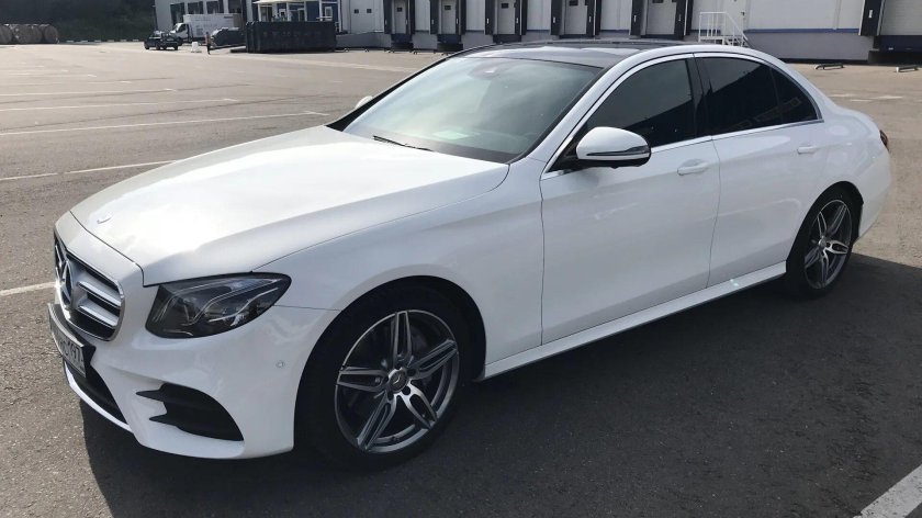 Мерседес е 200 в213 белый