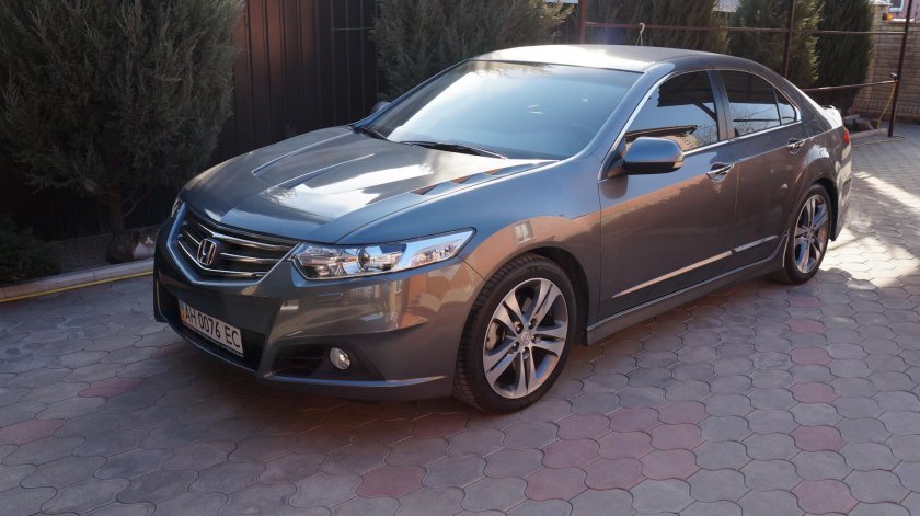 Honda Accord серая