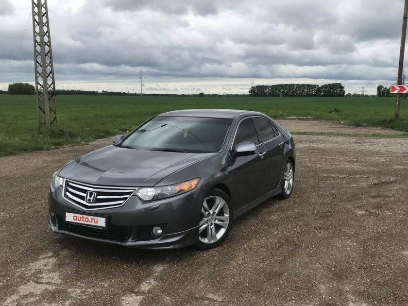 Honda Accord 8 хаки