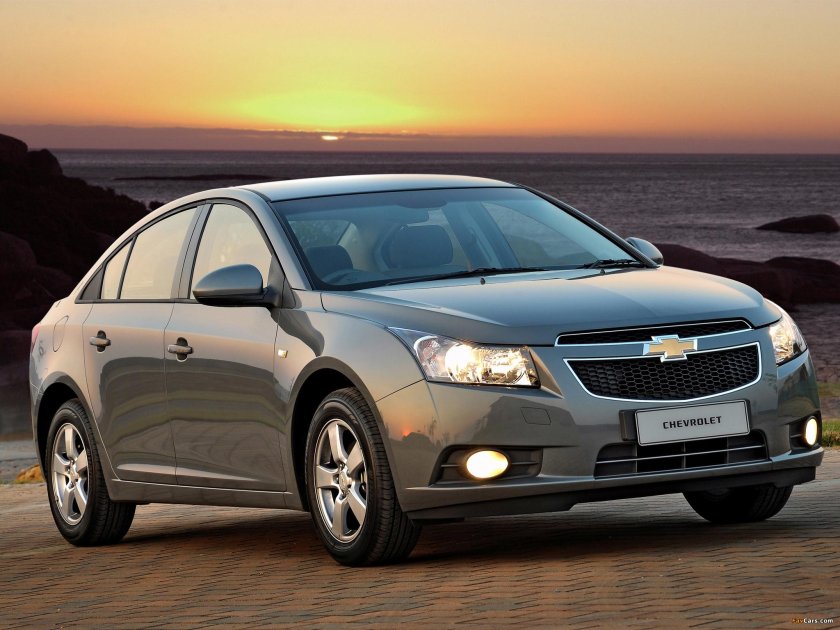 Chevrolet Cruze j300