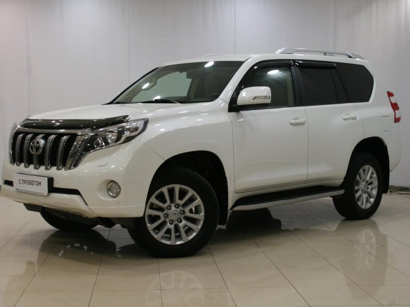 Прадо 200 Рестайлинг белый