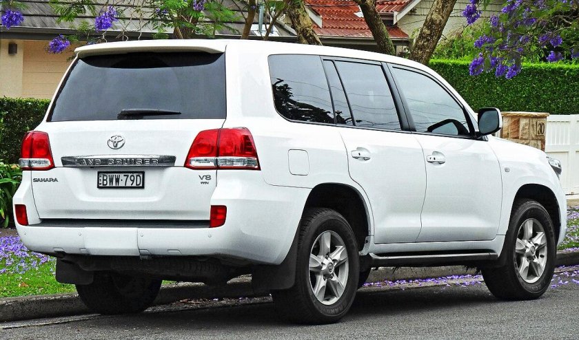 Toyota Land Cruiser Prado 200